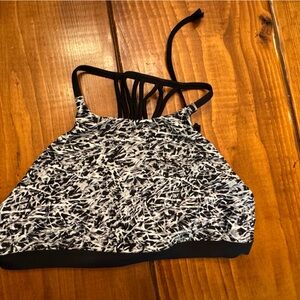 Lululemon Sports bra. Size small. Has intricate back